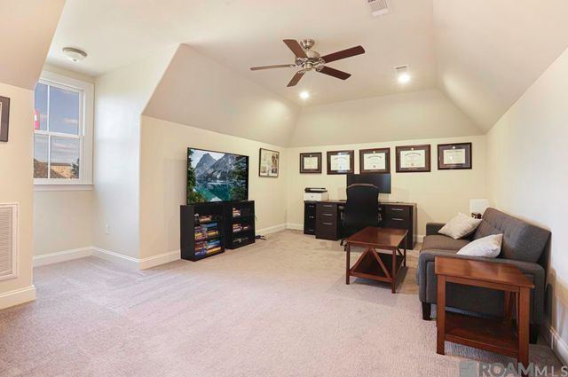 6291 Royal Lakes Estates Avenue, Gonzales, LA 70737