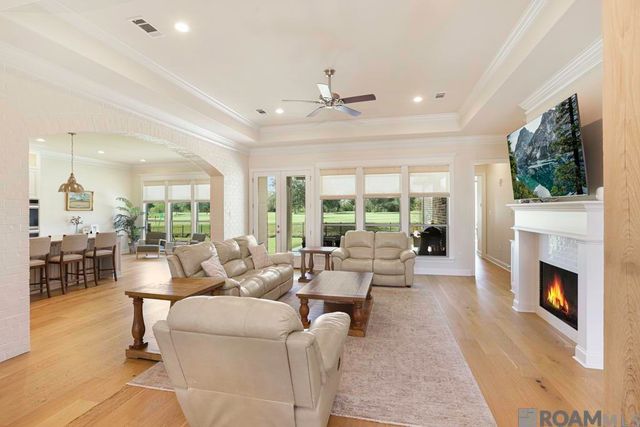 6291 Royal Lakes Estates Avenue, Gonzales, LA 70737