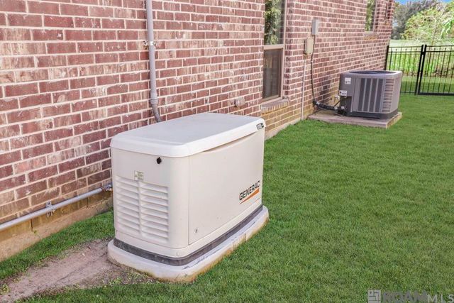 6291 Royal Lakes Estates Avenue, Gonzales, LA 70737