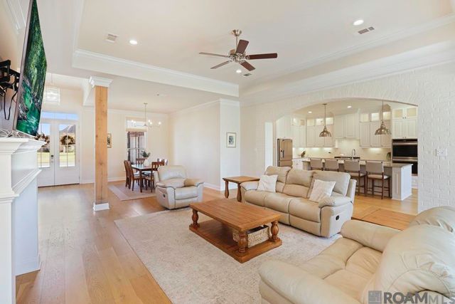 6291 Royal Lakes Estates Avenue, Gonzales, LA 70737