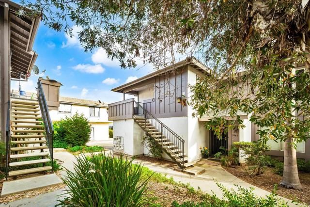 3448 Seabreeze Walk, Oceanside, CA 92056