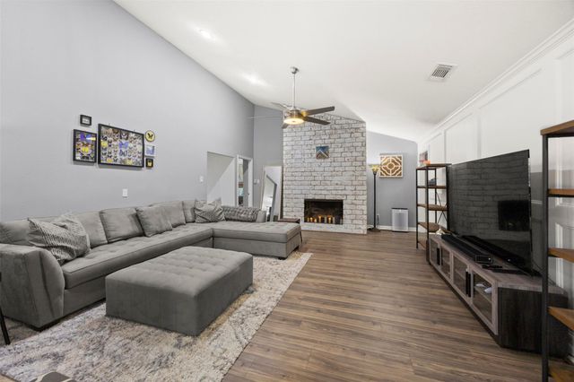 2938 Brookdale Drive, Houston, TX 77339