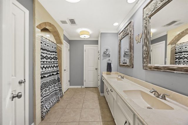 2938 Brookdale Drive, Houston, TX 77339