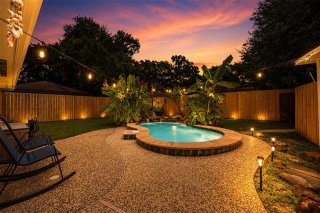 2938 Brookdale Drive, Houston, TX 77339
