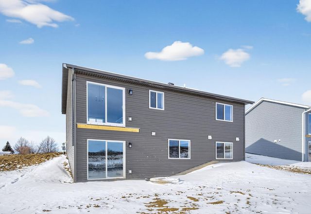 6222 Cody Place NW, Rochester, MN 55901