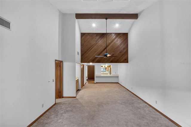 2025 SYLVESTER ROAD E1, Lakeland, FL 33803