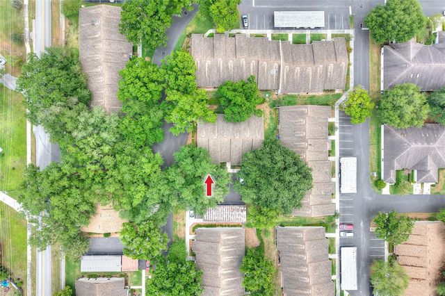 2025 SYLVESTER ROAD E1, Lakeland, FL 33803