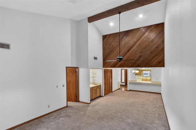 2025 SYLVESTER ROAD E1, Lakeland, FL 33803