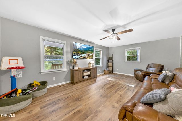 674 Sumpter Road, Kingsport, TN 37663