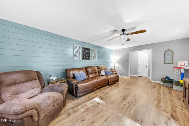 674 Sumpter Road, Kingsport, TN 37663