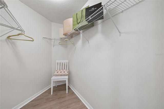 915 OVERPOOL AVENUE, Davenport, FL 33896