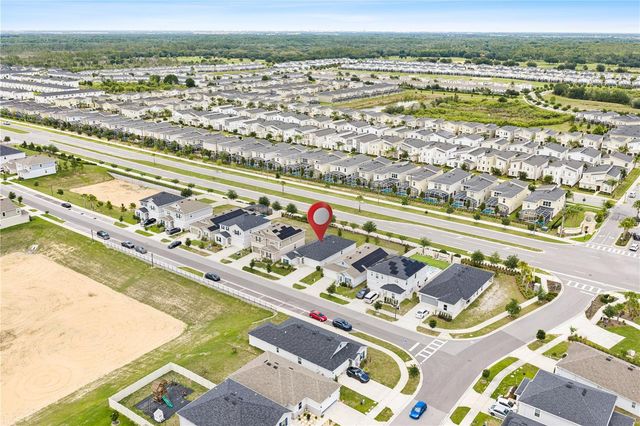 915 OVERPOOL AVENUE, Davenport, FL 33896