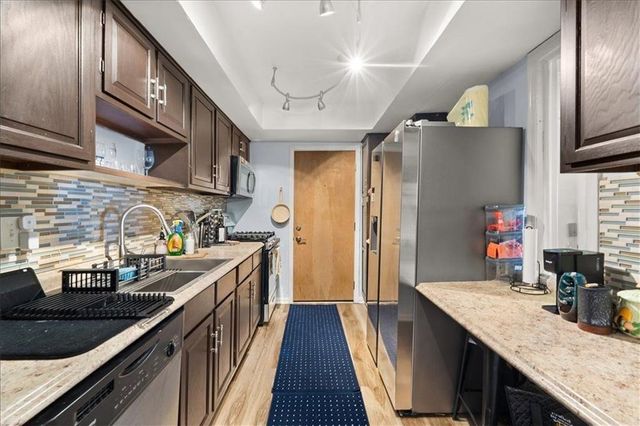 6851 Roswell Road M5, Sandy Springs, GA 30328