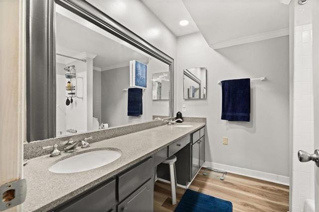 6851 Roswell Road M5, Sandy Springs, GA 30328