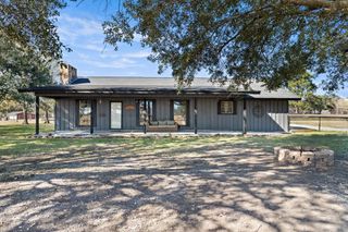 19088 Dove Meadows, Fannett, TX 77705