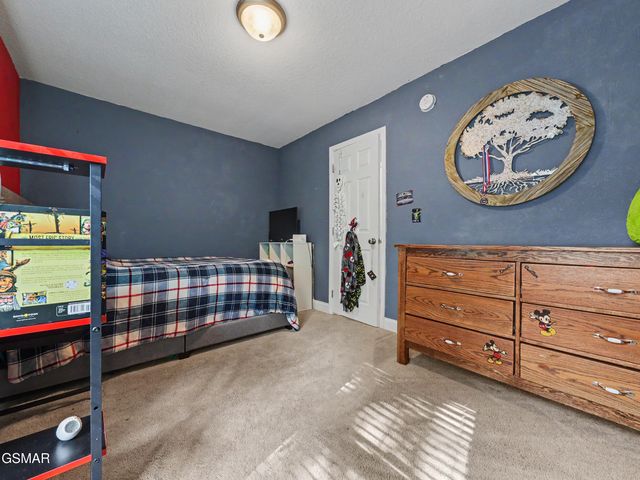 1351 Wisteria Lane, Sevierville, TN 37862