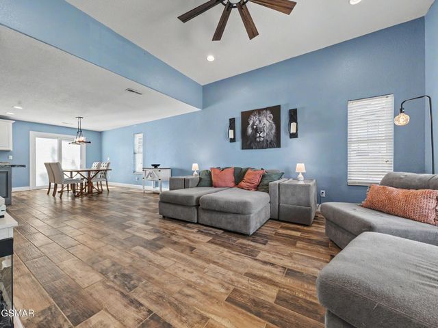 1351 Wisteria Lane, Sevierville, TN 37862