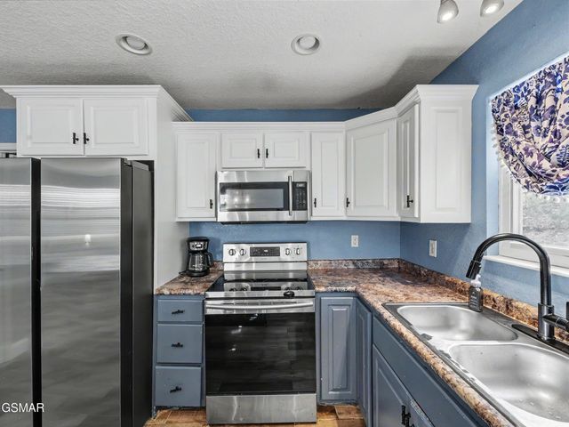 1351 Wisteria Lane, Sevierville, TN 37862