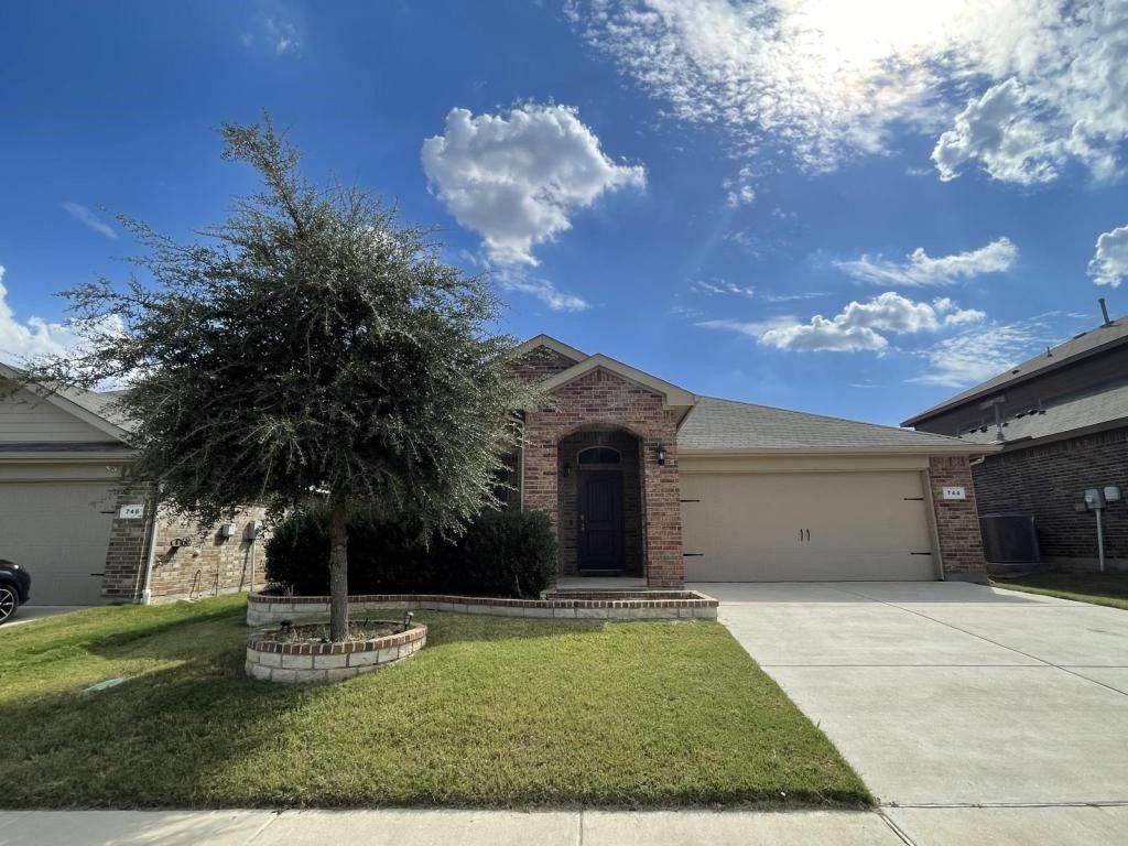 744 Watson Way, Crowley, TX 76036