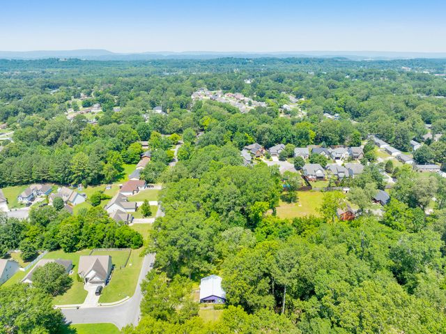 8331 Oak Drive, Chattanooga, TN 37421
