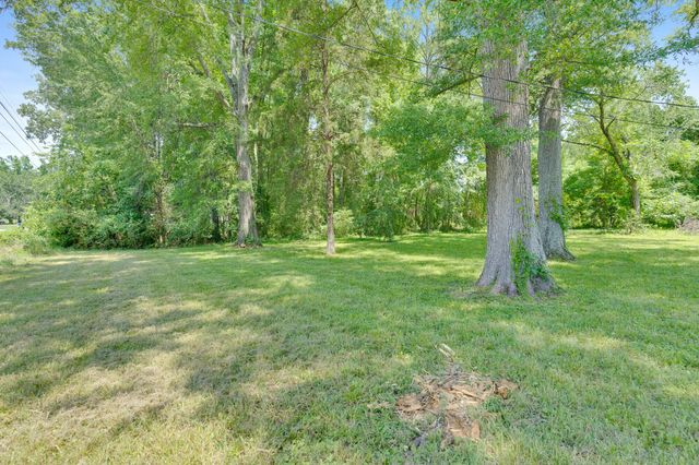 8331 Oak Drive, Chattanooga, TN 37421