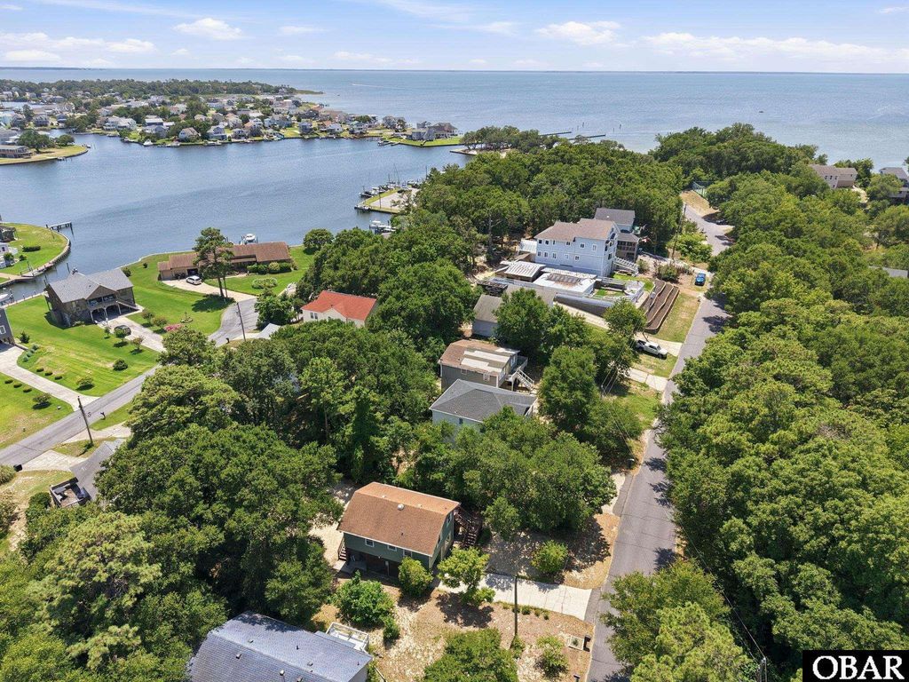 Image 3 of property listing at 919 Colington Drive Lot 116, Kill Devil Hills, NC 27948