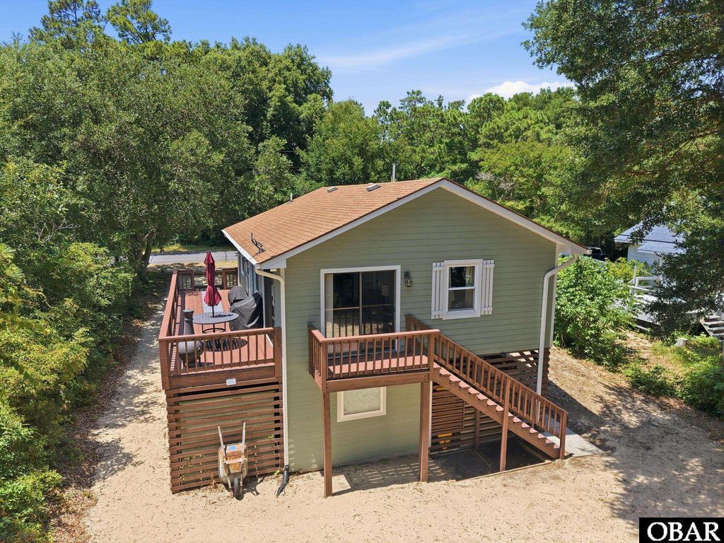 Image 4 of property listing at 919 Colington Drive Lot 116, Kill Devil Hills, NC 27948