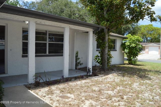 7628 Candle Drive, Port Richey, FL 34668