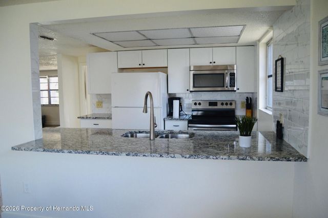 7628 Candle Drive, Port Richey, FL 34668