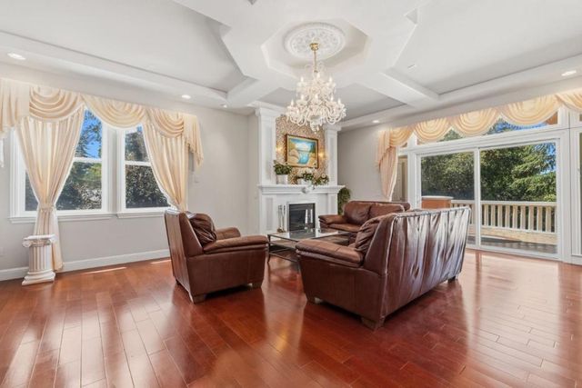 16220 Alum Rock Avenue, San Jose, CA 95127