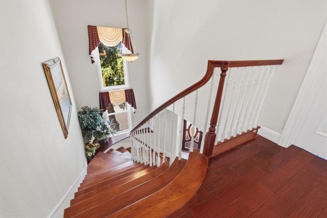 16220 Alum Rock Avenue, San Jose, CA 95127