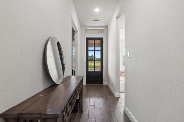 8808 Royal Star Road, Rowlett, TX 75089