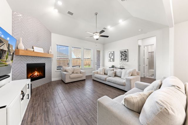 8808 Royal Star Road, Rowlett, TX 75089