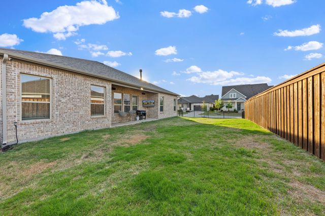 8808 Royal Star Road, Rowlett, TX 75089