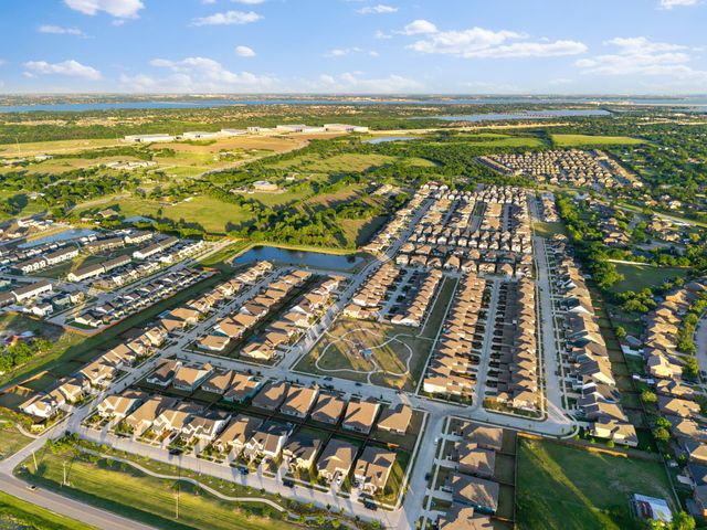 8808 Royal Star Road, Rowlett, TX 75089