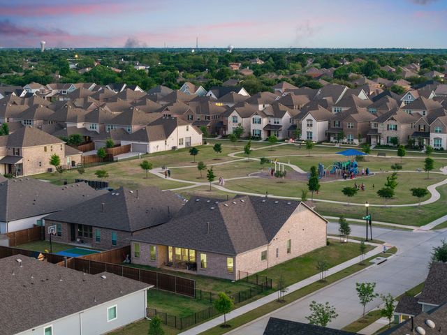 8808 Royal Star Road, Rowlett, TX 75089