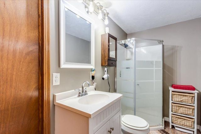 1433 N Estate Rd, Peck, KS 67120