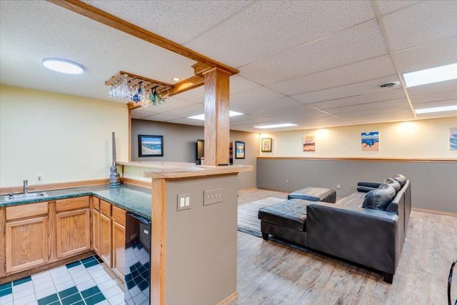 1433 N Estate Rd, Peck, KS 67120