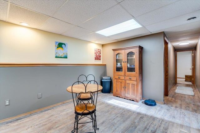 1433 N Estate Rd, Peck, KS 67120