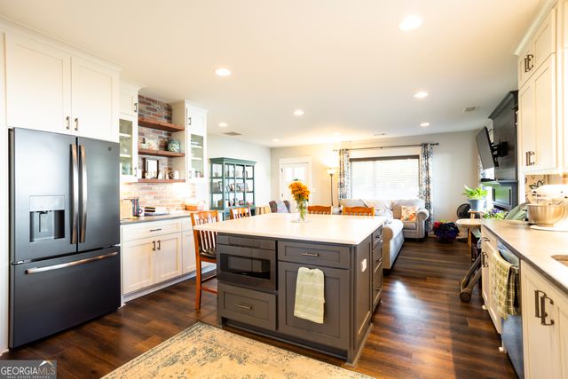 6118 Newton Drive NE, Covington, GA 30014