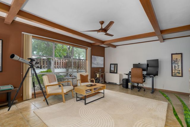 1901 S Cedarbrook Avenue, Springfield, MO 65804