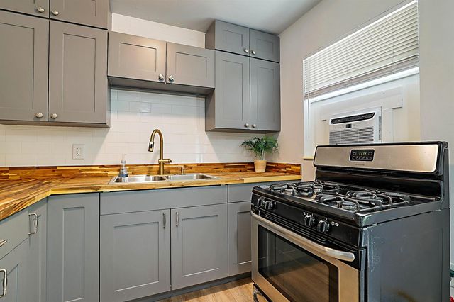 354 Manchester Street, Boca Raton, FL 33487