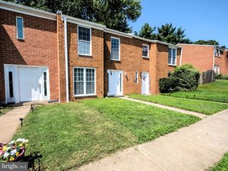 10 OAK DR, Stafford, VA 22554