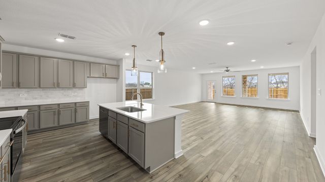 2233 Sheppards Lane, Waxahachie, TX 75167