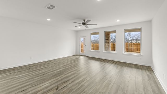 2233 Sheppards Lane, Waxahachie, TX 75167