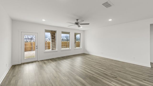 2233 Sheppards Lane, Waxahachie, TX 75167