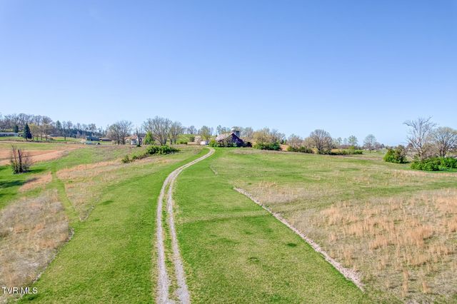 191 White Top Road, Bluff City, TN 37618