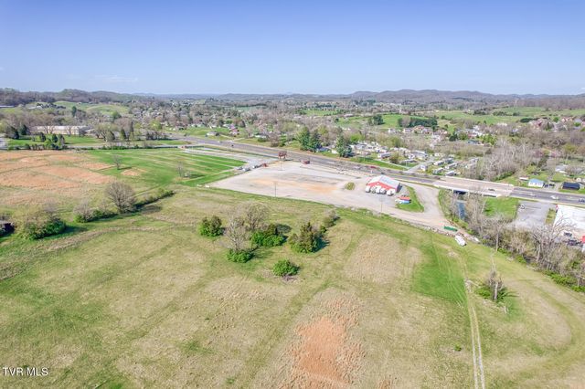 191 White Top Road, Bluff City, TN 37618