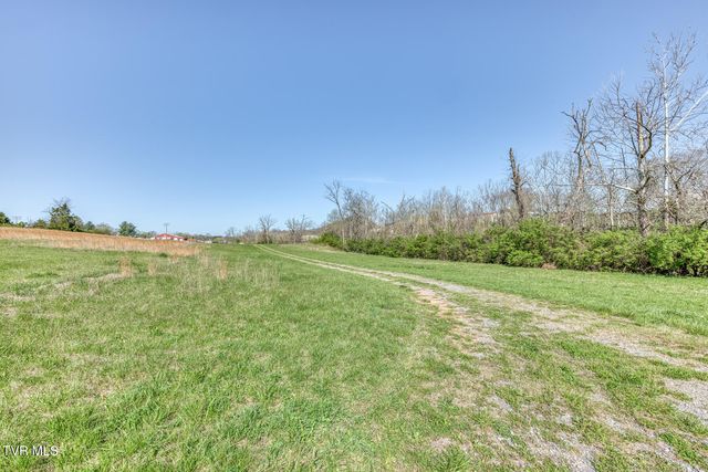 191 White Top Road, Bluff City, TN 37618