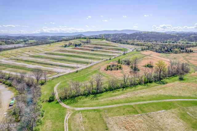 191 White Top Road, Bluff City, TN 37618